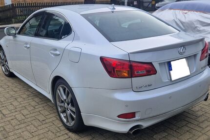 Lexus IS 350 72.000 km 15.999 &euro; Lohra 35102