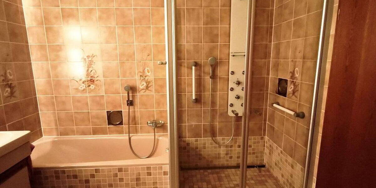 Einfamilienhaus Mengerskirchen-Dillhausen Dillhausen - 8 Zimmer, 283 m&sup2;, 512.000&euro; | Angebot:26023384