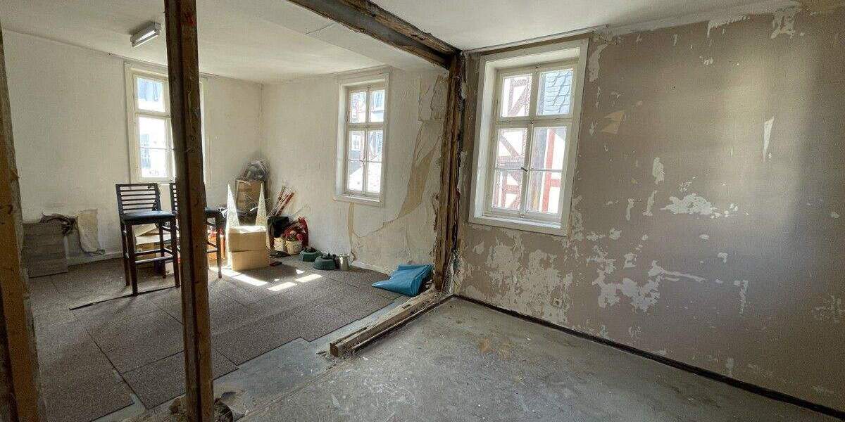 Mehrfamilienhaus, Wohnhaus Dillenburg - 5 Zimmer, 62 m&sup2;, 179.000&euro; | Angebot:25665429