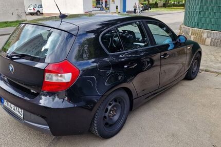 BMW 118 247.000 km 2.450 &euro; Gießen 35396