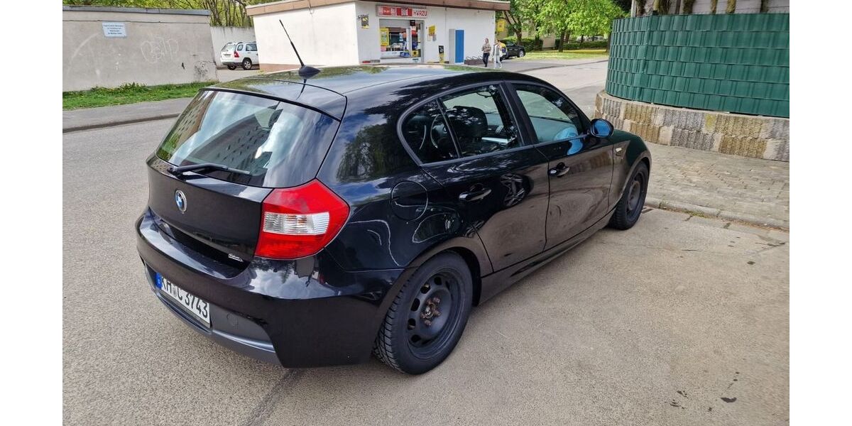 BMW 118 247.000 km 2.450 &euro; Gießen 35396