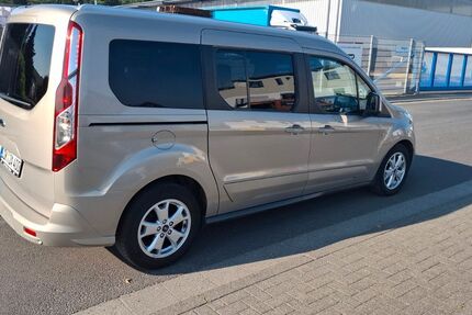 Ford Tourneo Connect 131.500 km 10.900 &euro; Hüttenberg 35625