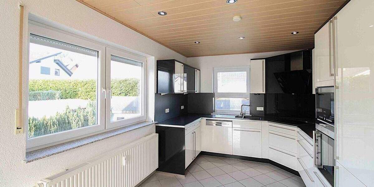 Einfamilienhaus Sinn Fleisbach - 9 Zimmer, 205 m&sup2;, 449.000&euro; | Angebot:25878830