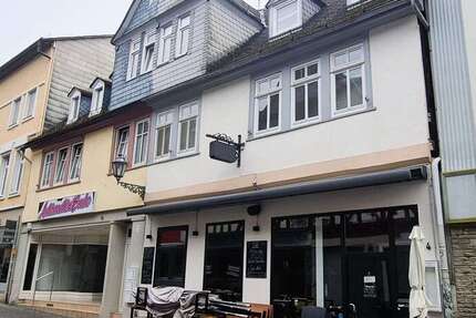 Haus Weilburg - 16 Zimmer, 230 m&sup2;, 460.000&euro; | Angebot:21692489