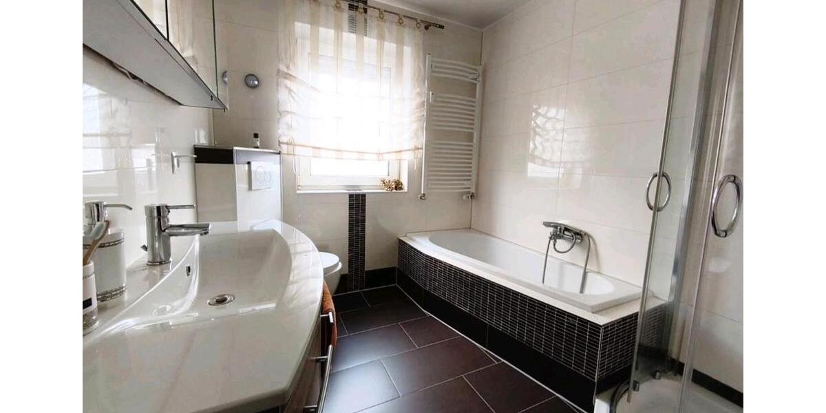 Etagenwohnung Lollar - 3.5 Zimmer, 85 m&sup2;, 265.000&euro; | Angebot:27103215