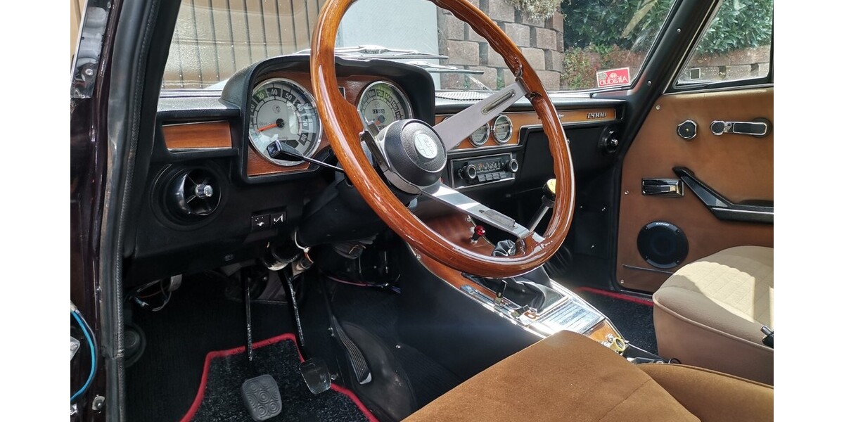 Alfa Romeo Berlina 2000 105.12 83.720 km 23.500 &euro; Weilrod 61276