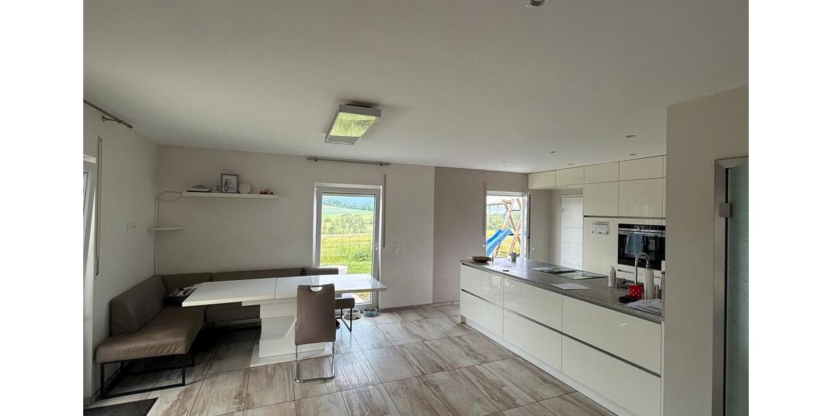 Einfamilienhaus Lohra - 4 Zimmer, 138 m&sup2;, 460.000&euro; | Angebot:26777627