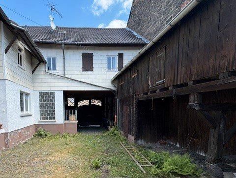 Einfamilienhaus Lich - 7 Zimmer, 150 m&sup2;, 320.000&euro; | Angebot:26533812