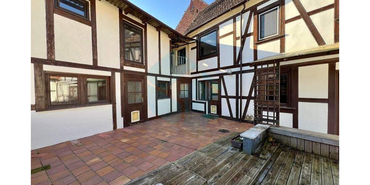Einfamilienhaus Butzbach / Hoch-Weisel Hoch-Weisel - 5 Zimmer, 129 m&sup2;, 179.000&euro; | Angebot:25734438