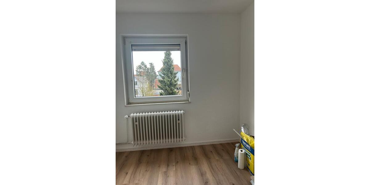 Etagenwohnung Gießen - 4 Zimmer, 87 m&sup2;, 1.220&euro; | Angebot:25902143