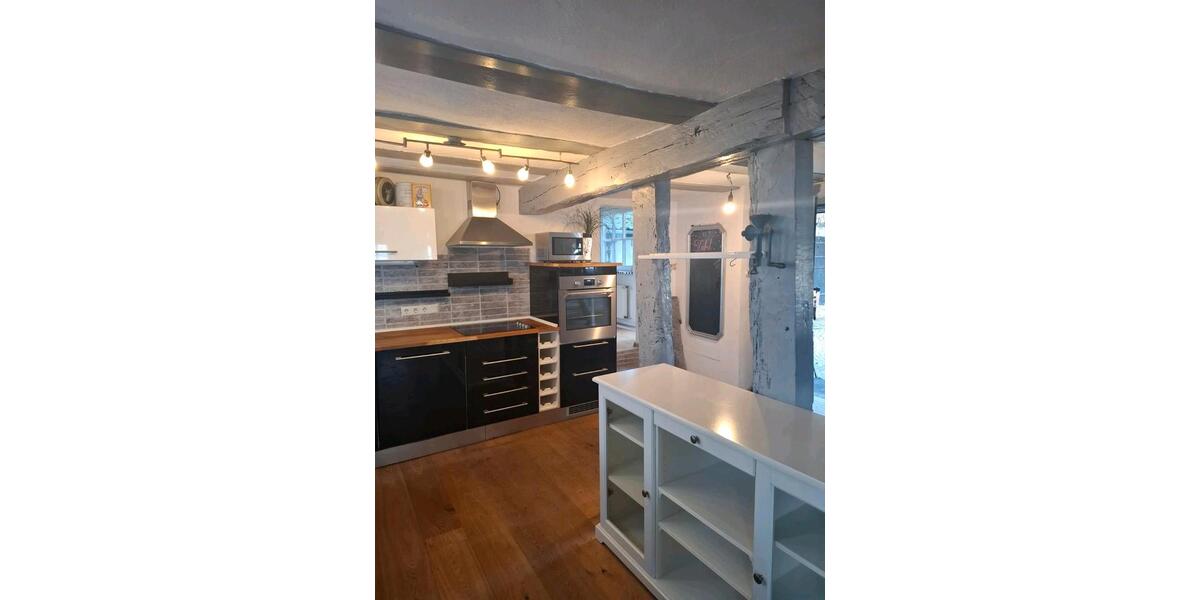 Einfamilienhaus Runkel - 7 Zimmer, 210 m&sup2;, 289.000&euro; | Angebot:26398152