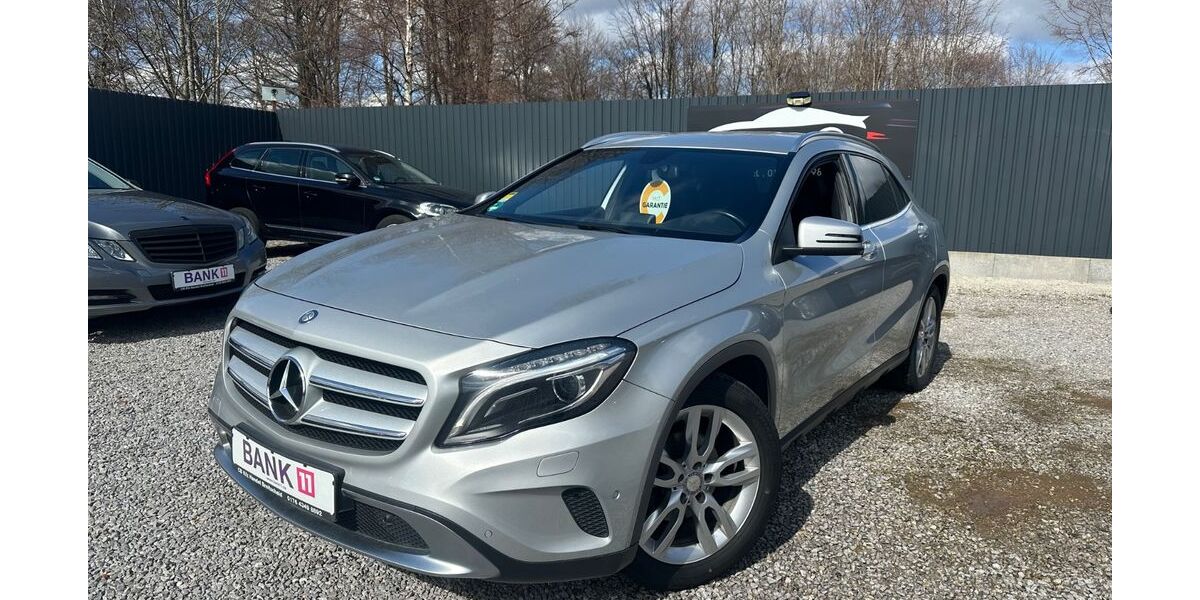 Mercedes-Benz GLA 200 100.000 km 13.999 &euro; Breitscheid 35767