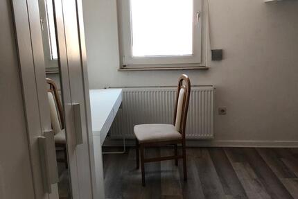 Wohnung Gießen - 10 Zimmer, 25 m&sup2;, 490&euro; | Angebot:25940373