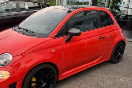 Abarth 695 31.000 km 27.790 &euro; Giessen 35394