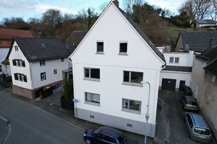 Haus Wetzlar / Naunheim Naunheim - 9 Zimmer, 228 m&sup2;, 465.000&euro; | Angebot:26570715