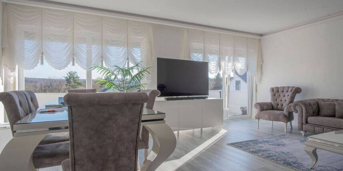 Etagenwohnung Usingen - 3 Zimmer, 95 m&sup2;, 385.000&euro; | Angebot:26017482