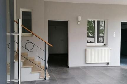 Wohnung Hungen - 2.5 Zimmer, 100 m&sup2;, 750&euro; | Angebot:18671230