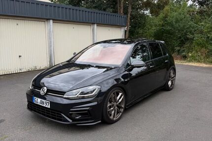 VW Golf 131.300 km 22.999 &euro; Langgöns 35428