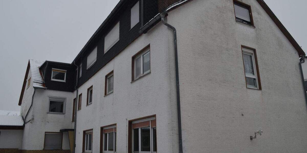 Zimmer Grävenwiesbach Mönstadt - 4 Zimmer, 96 m&sup2;, 880&euro; | Angebot:25800222