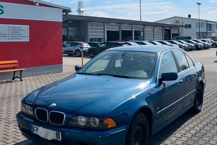 BMW 520 183.497 km 3.099 &euro; Butzbach 35510