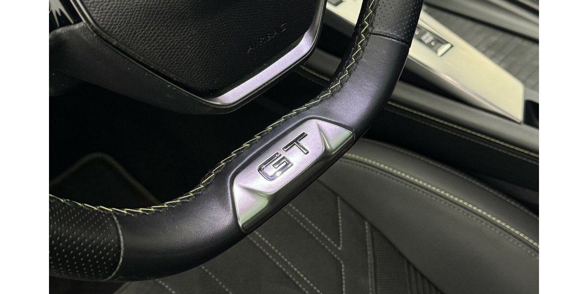 Peugeot 408 GT 130 PureTech EAT8 Focal Panodach 32.000 km 24.120 &euro; Lich 35423