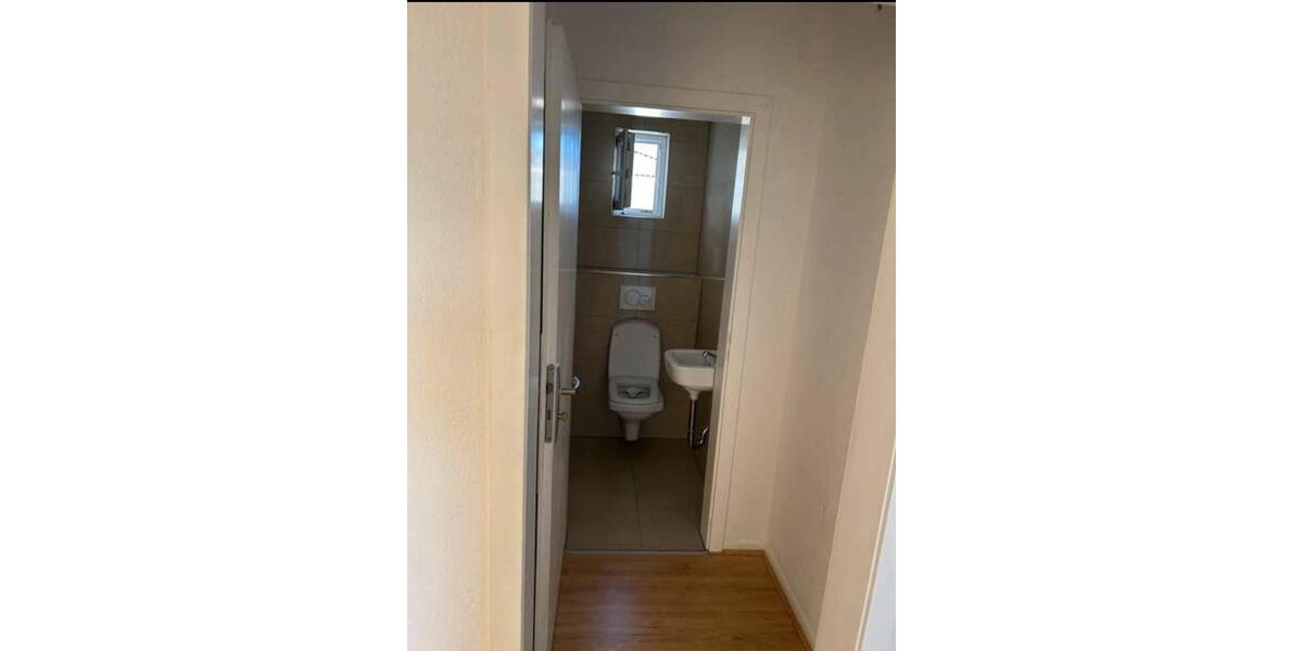 Etagenwohnung Butzbach - 4 Zimmer, 86 m&sup2;, 1.000&euro; | Angebot:25929752