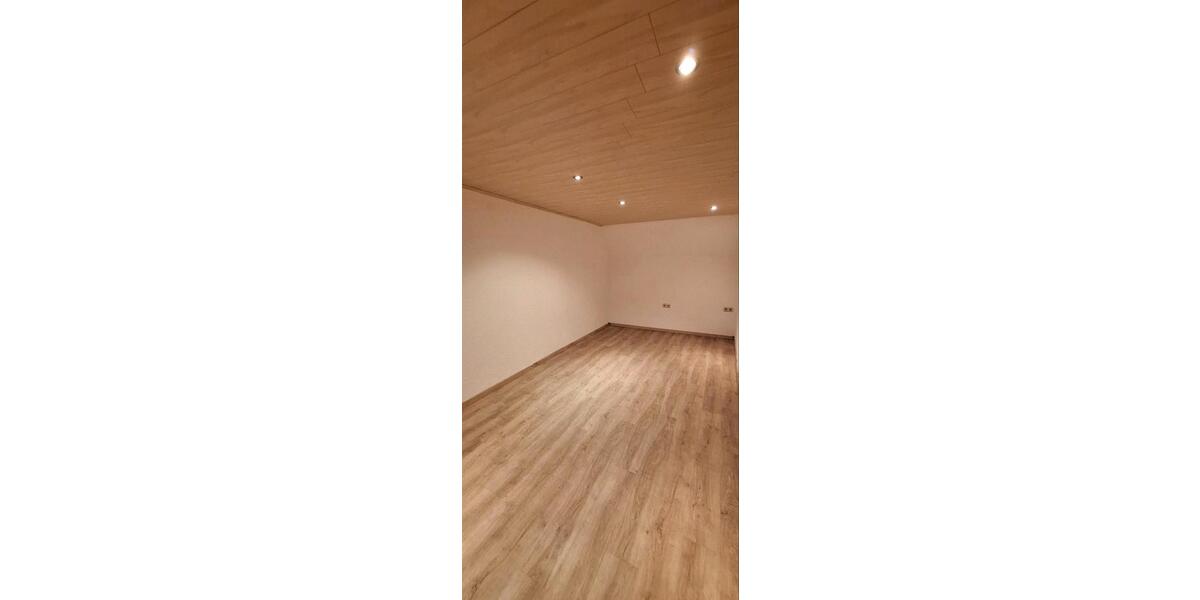 Einfamilienhaus Herborn - 4.5 Zimmer, 105 m&sup2;, 280.000&euro; | Angebot:27043441