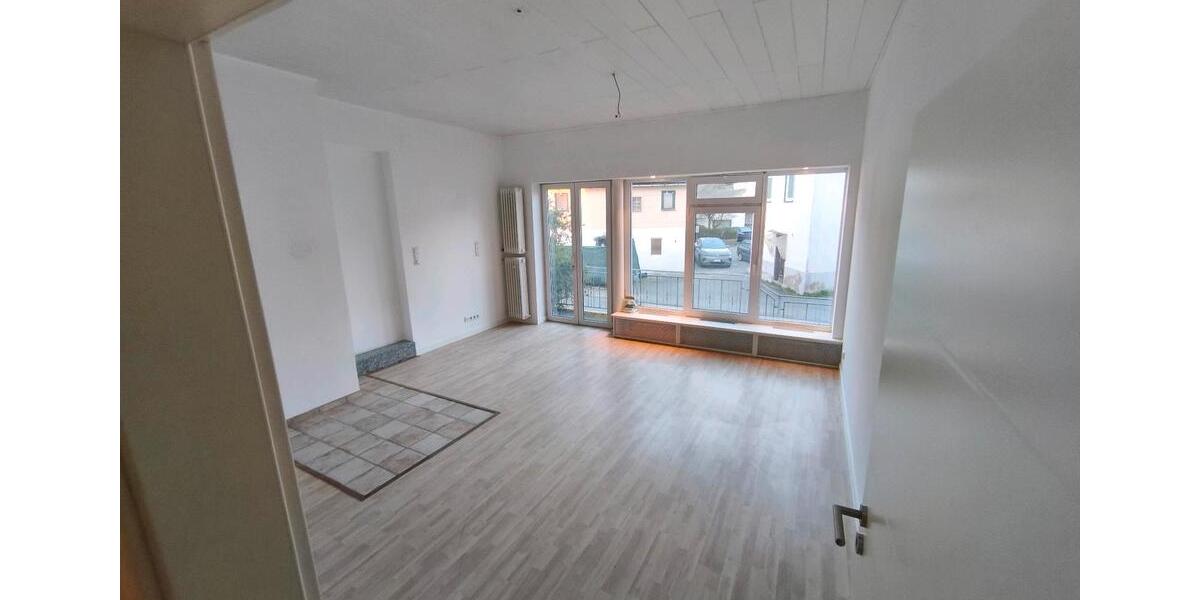 Erdgeschoßwohnung Leun - 2 Zimmer, 60 m&sup2;, 530&euro; | Angebot:26330042