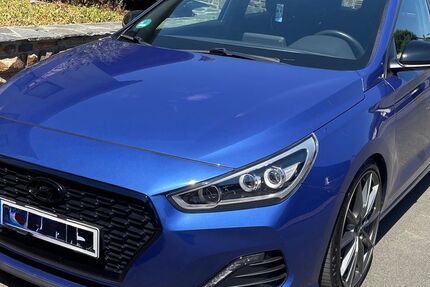 Hyundai i30 83.500 km 13.200 &euro; Ehringshausen 35630