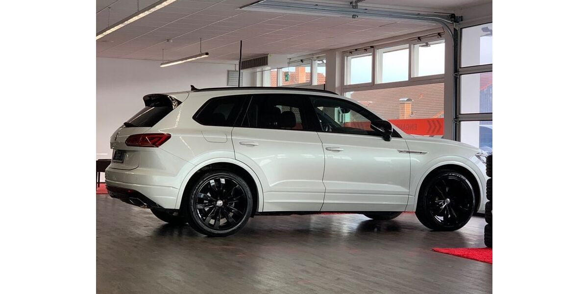 VW Touareg 68.000 km 51.000 &euro; Hüttenberg 35625