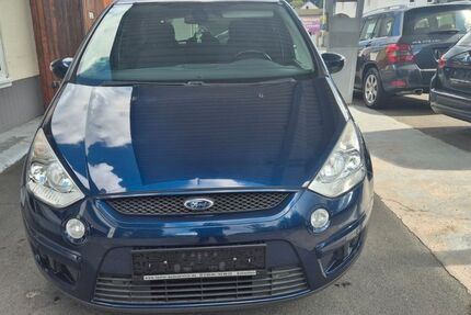 Ford S-Max 210.000 km 2.800 &euro; Weilrod 61276