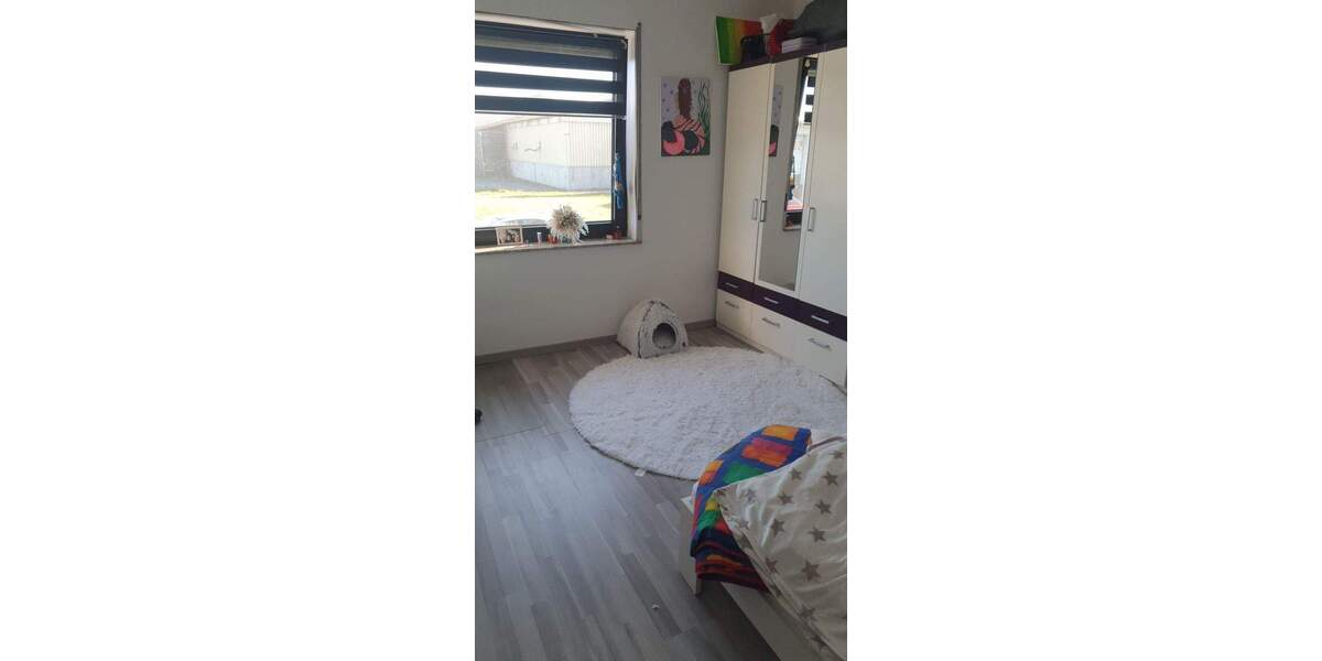 Etagenwohnung Lich Eberstadt - 5 Zimmer, 186 m&sup2;, 330.000&euro; | Angebot:25660474
