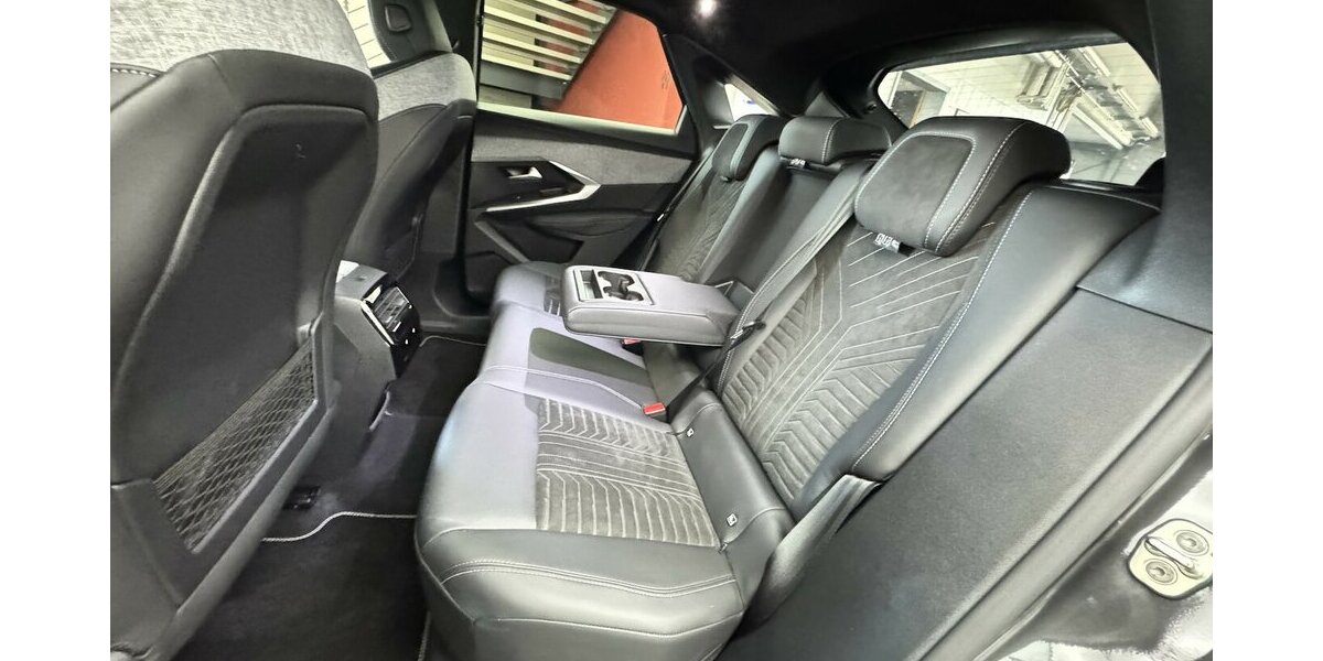 Peugeot 3008 GT 145 Mild Hybrid Full LED 360° AGR Sitze 29.996 km 26.420 &euro; Lich 35423