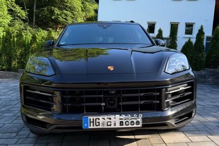 Porsche Cayenne 24.000 km 93.000 &euro; Usingen 61250
