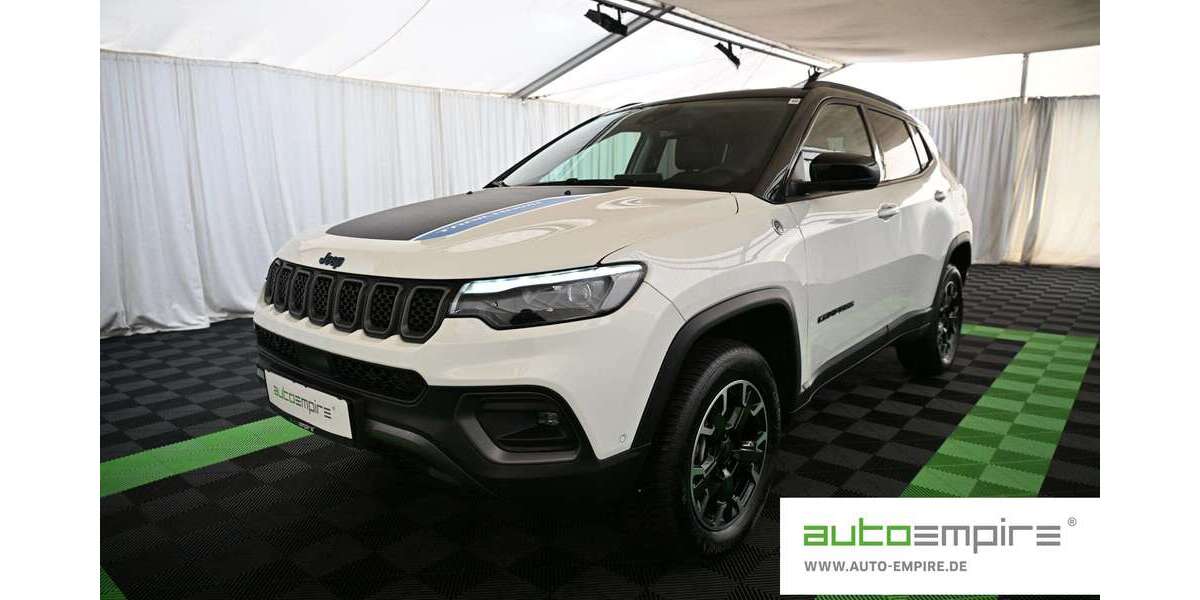 Jeep Compass 24.658 km 27.490 &euro; Butzbach 35510