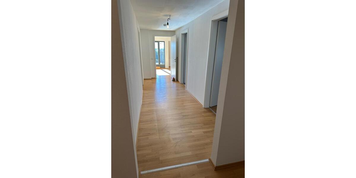 Dachgeschoßwohnung Bad Nauheim - 2 Zimmer, 86 m&sup2;, 449.000&euro; | Angebot:26786172
