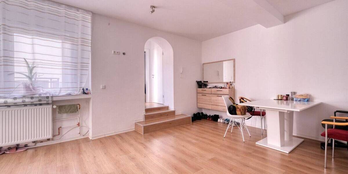 Mehrfamilienhaus, Wohnhaus Wetzlar / Naunheim Naunheim - 9 Zimmer, 228 m&sup2;, 465.000&euro; | Angebot:26557139