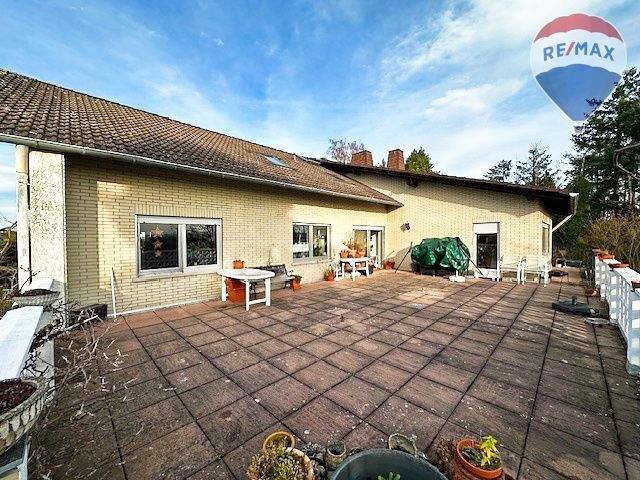 Mehrfamilienhaus, Wohnhaus Runkel Schadeck - 9 Zimmer, 360 m&sup2;, 425.000&euro; | Angebot:25664422