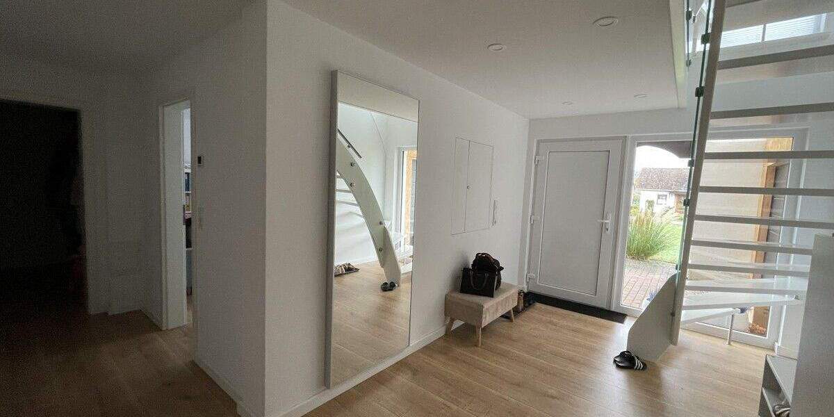 Einfamilienhaus Ehringshausen / Kölschhausen Kölschhausen - 9 Zimmer, 238 m&sup2;, 490.000&euro; | Angebot:25728156