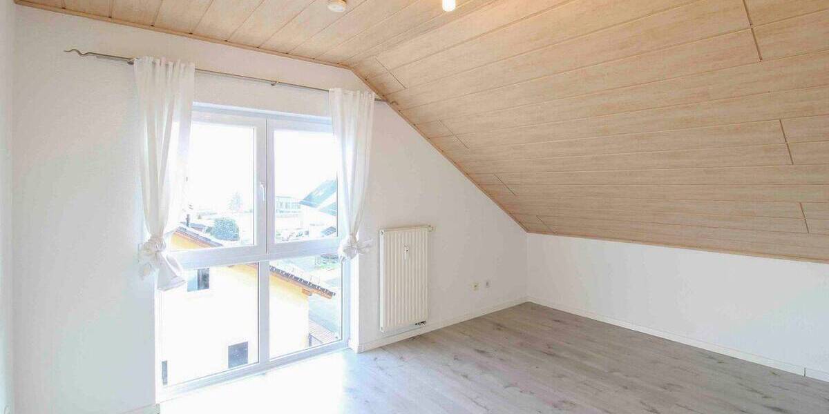 Einfamilienhaus Sinn Fleisbach - 9 Zimmer, 205 m&sup2;, 449.000&euro; | Angebot:26218886