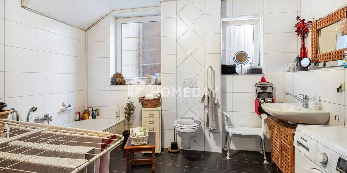 Mehrfamilienhaus, Wohnhaus Lahnau Dorlar - 1 Zimmer, 350 m&sup2;, 495.000&euro; | Angebot:26501320