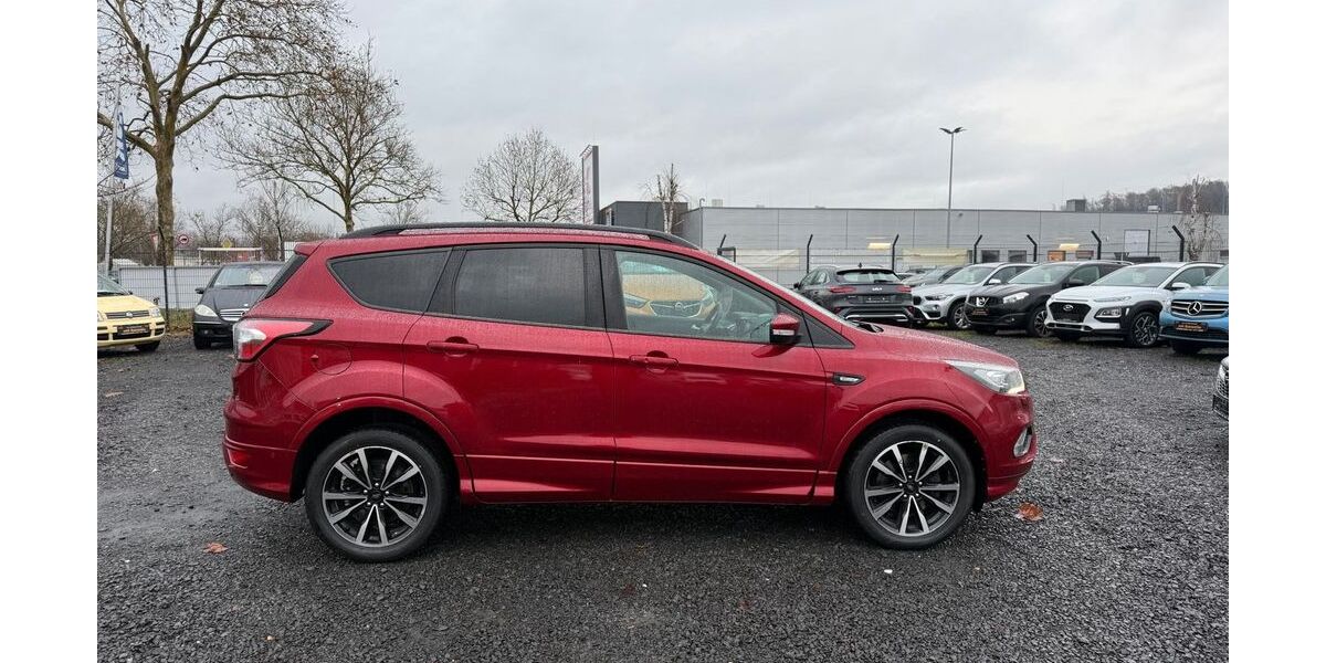 Ford Kuga 168.000 km 13.500 &euro; Lollar 35457
