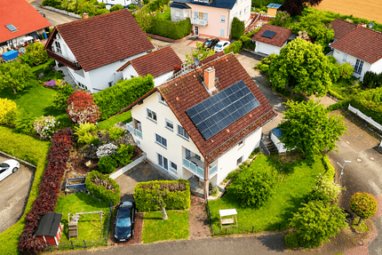 Haus Langgöns - 10 Zimmer, 318 m&sup2;, 659.000&euro; | Angebot:27460699
