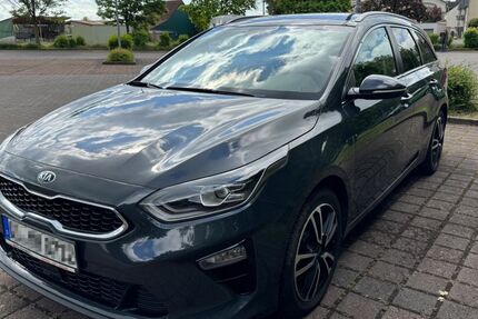 Kia ceed Sportswagon 93.000 km 14.900 &euro; Lich 35423