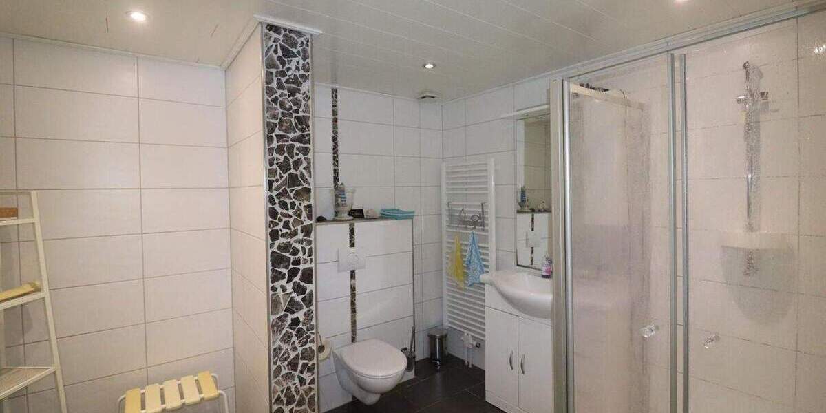 Einfamilienhaus Schöffengrund Schwalbach - 1 Zimmer, 269 m&sup2;, 550.000&euro; | Angebot:25730284