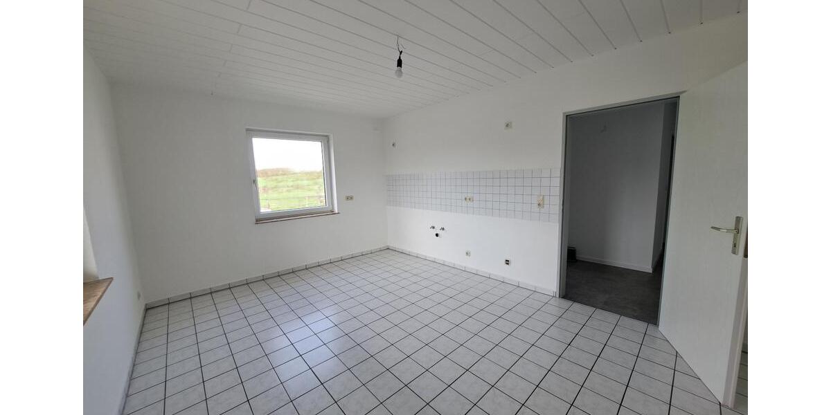 Etagenwohnung Pohlheim - 4 Zimmer, 117 m&sup2;, 1.050&euro; | Angebot:25920468