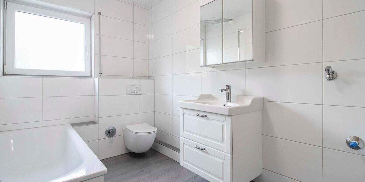 Einfamilienhaus Sinn Fleisbach - 9 Zimmer, 205 m&sup2;, 449.000&euro; | Angebot:25878830