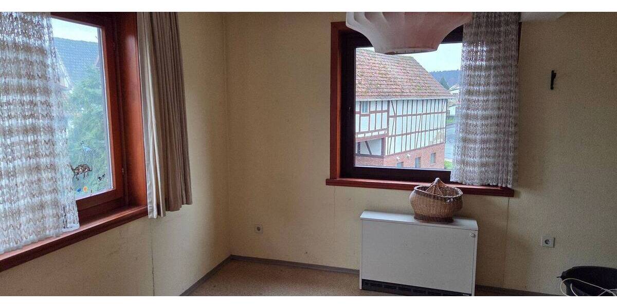 Bauernhaus, Landhaus Gladenbach Rüchenbach - 8 Zimmer, 180 m&sup2;, 335.000&euro; | Angebot:26658954