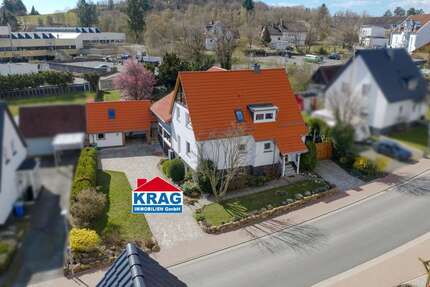 Haus Gladenbach - 8 Zimmer, 230 m&sup2;, 199.000&euro; | Angebot:26611596