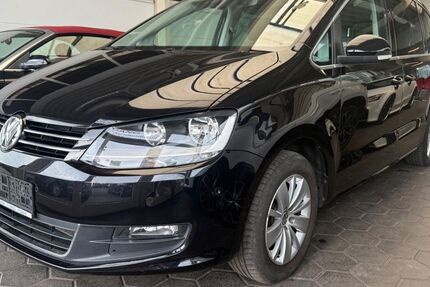 VW Sharan 126.581 km 17.499 &euro; Münzenberg Gambach 35516